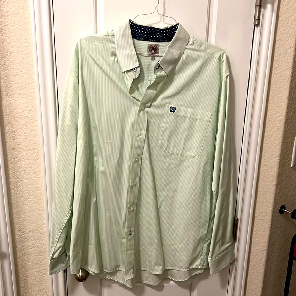 Cinch button down